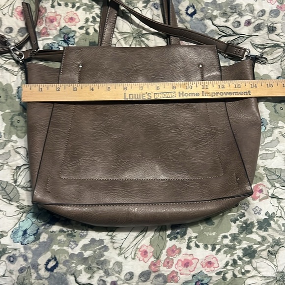 Mathew + Julian crossbody - Picture 10 of 11